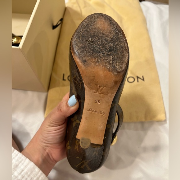 Louis Vuitton monogram (authentic) peep toe heel w/ Gold LV button - Picture 8 of 14